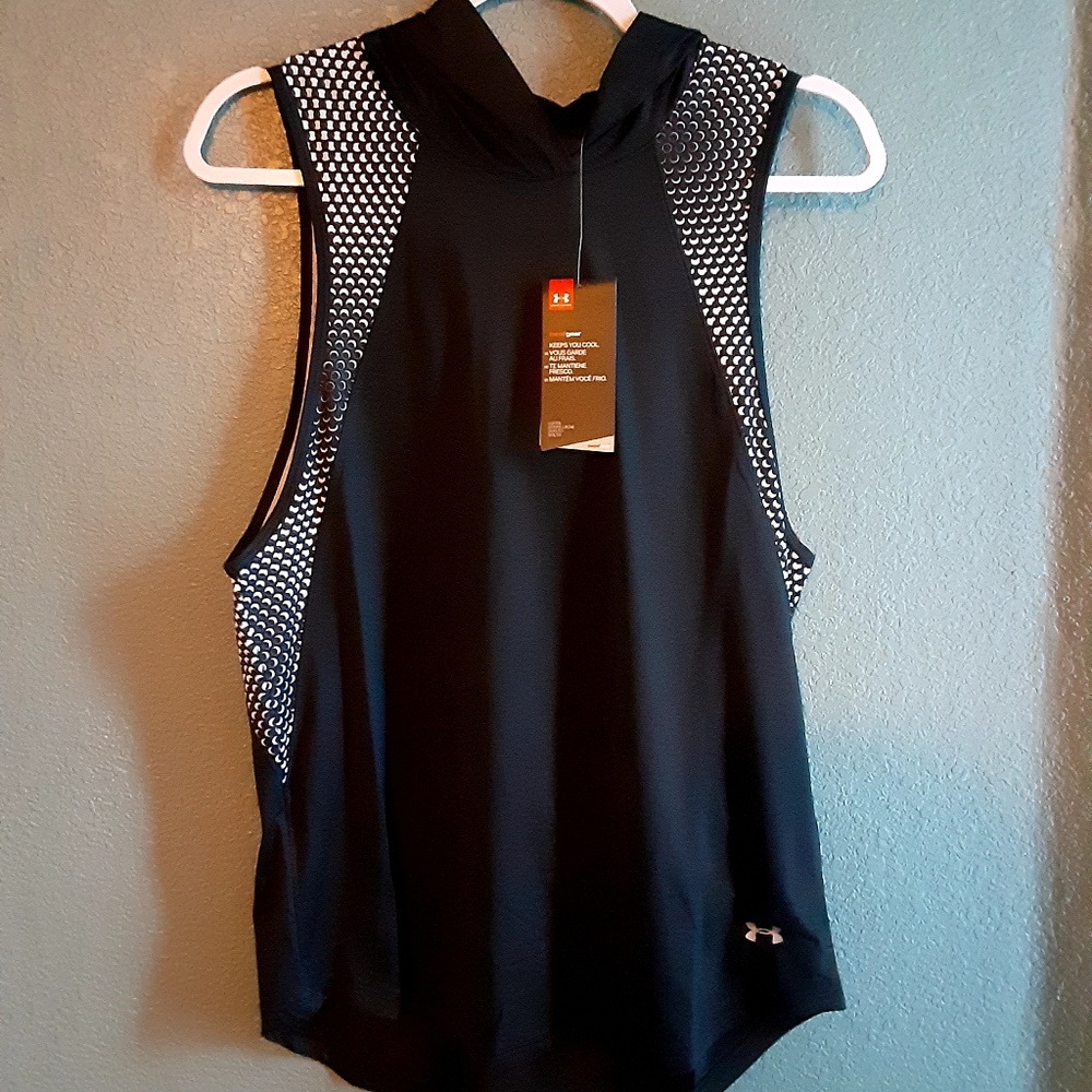 Underarmour muscle tank small loose fit net black